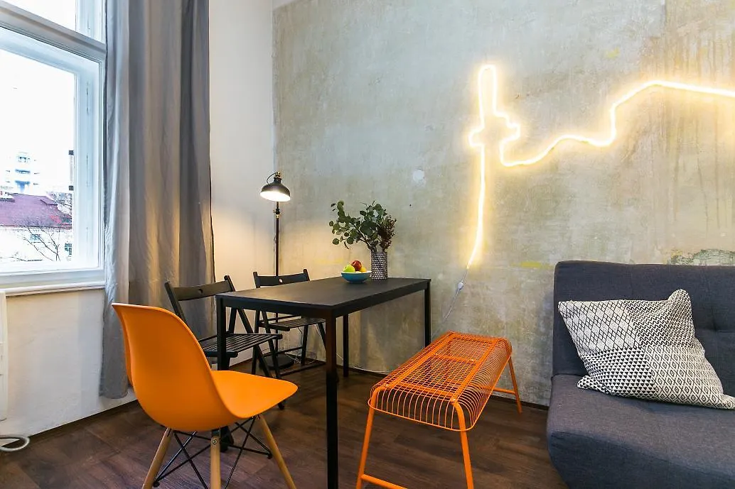 Apartment In Jiriho Z Podebrad Prague 0*,